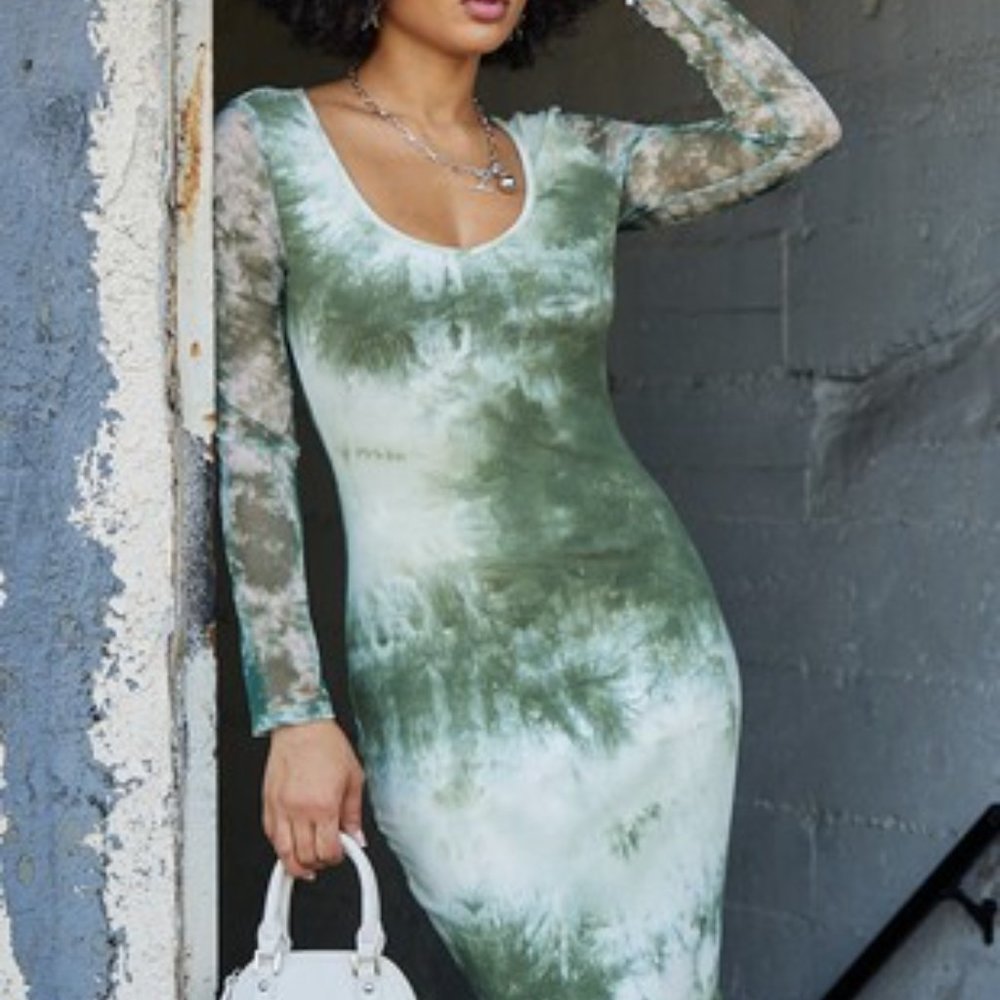 Matcha Mist Ribbed Knit Midi Dress - Picture 2 of 5